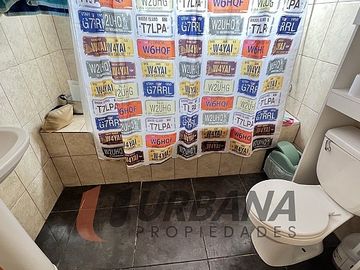 CASA CON AMPLIO TERRENO EN AV. ARGENTINA LAS COMPAÑIAS