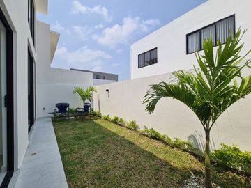 Casa en VENTA en LOMAS DEL DORADO