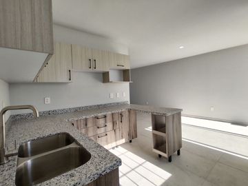 Casa en venta en Fraccionamiento Zimaltá - Roofgarden