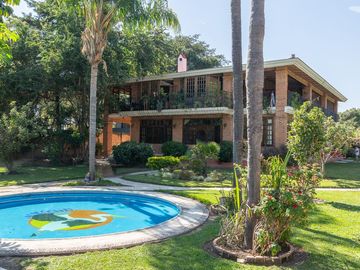 Emblemática Propiedad de Ajijic a la Venta