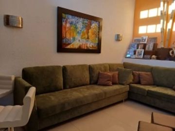 Casa en venta en Loma Dorada