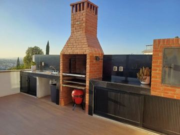 Casa en venta en Loma Dorada