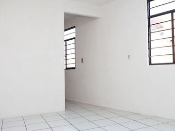 Edificio en Venta en Fraccionamiento Agua Clara, Morelia