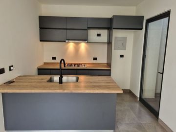Depa 005 Loft 1R en Venta en PB INTERVALO Zona Real