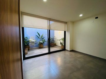 Depa 005 Loft 1R en Venta en PB INTERVALO Zona Real