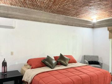 Espectacular casa en riberas del pilar