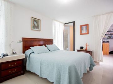 Casa en venta en Habitacional Lomas Boulevares a  8 min de la López Portillo
