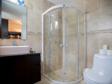 Casa en venta en Habitacional Lomas Boulevares a  8 min de la López Portillo
