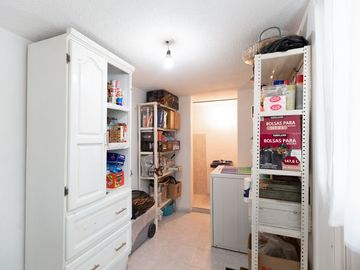 Casa en venta en Habitacional Lomas Boulevares a  8 min de la López Portillo