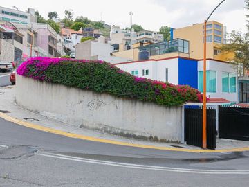 Casa en venta en Habitacional Lomas Boulevares a  8 min de la López Portillo