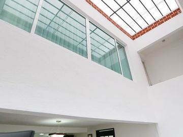 Casa en venta en Habitacional Lomas Boulevares a  8 min de la López Portillo