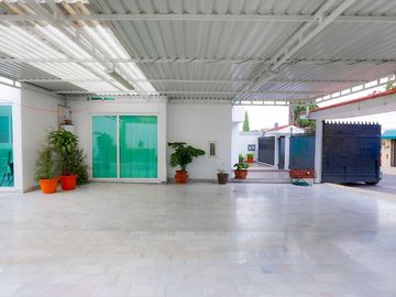 Casa en venta en Habitacional Lomas Boulevares a  8 min de la López Portillo