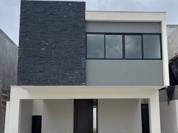CASA EN VENTA VILLAHERMOSA ZONA COUNTRY