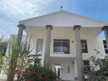Casa en venta en Las Cañadas Zapopan