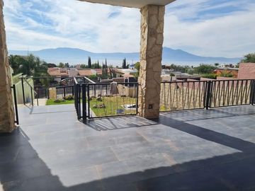Hermosa casa nueva en venta Ajijic