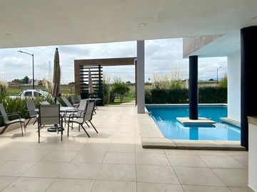 Casas Nuevas en Venta en Tesistán Country