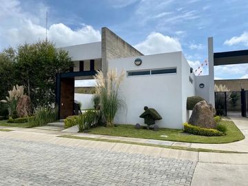 Casas Nuevas en Venta en Tesistán Country