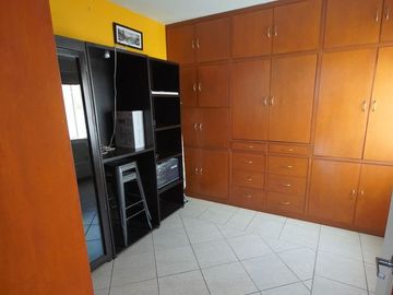 Linda! Casa en condominio, esquina