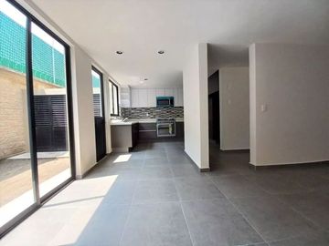 CASA SOLA EN VENTA EN LA ESMERALDA, SAN MATEO ATENCO