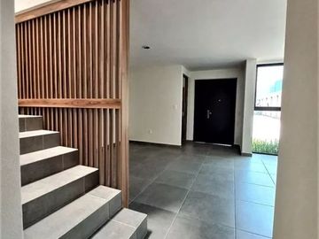 CASA SOLA EN VENTA EN LA ESMERALDA, SAN MATEO ATENCO
