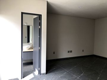 CASA SOLA EN VENTA EN LA ESMERALDA, SAN MATEO ATENCO