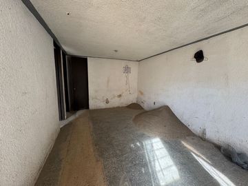 CASA EN VENTA PARA REMODELAR en Colonia Arandas - Oblatos GDL