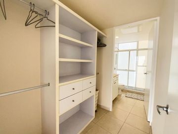 Departamento en Renta en Costa Azul a pasos de la Playa!