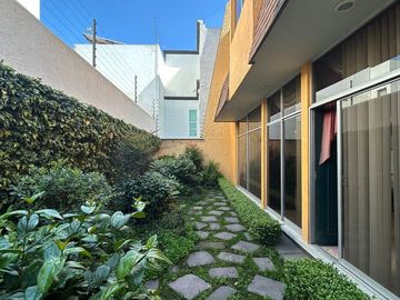 Casa Venta San Carlos, Metepec, doble filtro de seguridad.