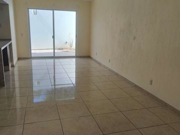 COTO CONDOMINIO VARITAS CASA