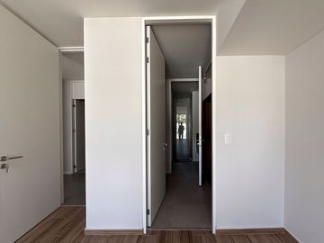 Departamento en venta Hispania, La Rioja, piso 2