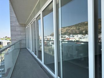 Departamento en venta torre Hispania en La Rioja, Tlajomulco, piso 2