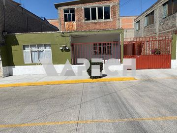 CASA EN VENTA EN AYOTLA