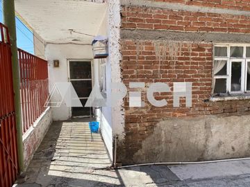 CASA EN VENTA EN AYOTLA