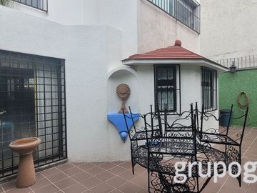 HERMOSA CASA A LA VENTA EN LA COLONIA REFORMA IZTACCIHUATL NORTE, ALCALDIA IZTACALCO!!