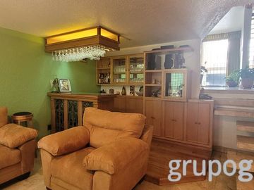 HERMOSA CASA A LA VENTA EN LA COLONIA REFORMA IZTACCIHUATL NORTE, ALCALDIA IZTACALCO!!