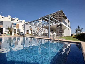 Casa en Venta, Fracc. Zimaltá, Coto Latemar