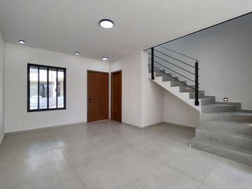Casa en Venta, Fracc. Zimaltá, Coto Latemar