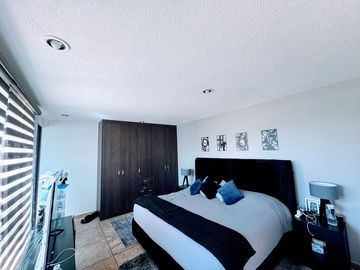 Casa Venta Residencial por  Ave. Tecnológico  las Torres, por la estación del tren Toluca- Santa Fe, estación Metepec.