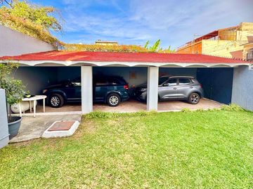 Casa a 1 cuadra del malecon