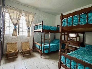 Casa a 1 cuadra del malecon