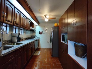 Casa en VENTA, dentro de coto, Guadalupe Jardín