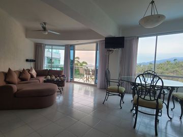 EXCELENTE DEPARTAMENTO LOMAS COSTA AZUL, CON HERMOSA VISTA Y ENTORNO