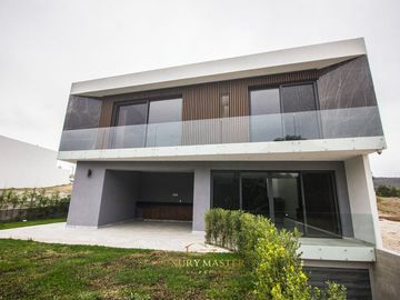 Casa en venta en Residencial Los Sueños
