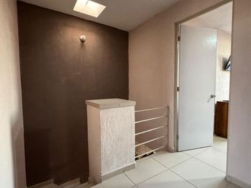Bonita casa en tonala