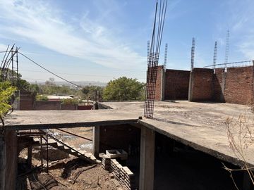 Casa /Terreno en venta Col. Rosario Uzarraga