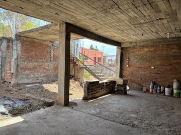 Casa /Terreno en venta Col. Rosario Uzarraga