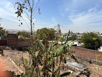 Casa /Terreno en venta Col. Rosario Uzarraga