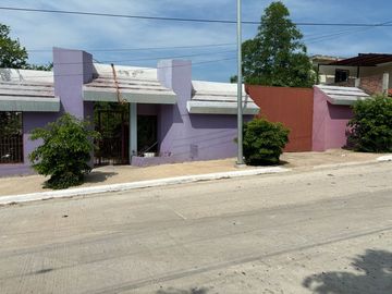 Casa /Terreno en venta Col. Rosario Uzarraga