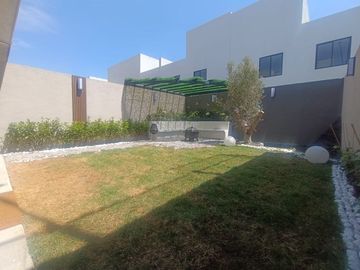 CASAS PREVENTA METEPEC A 10 MIN DE GALERIASY  METEPEC CENTRO, A 5 MIN DE LA ESTACION PINOSUAREZ TREN TOLUCA CDMX