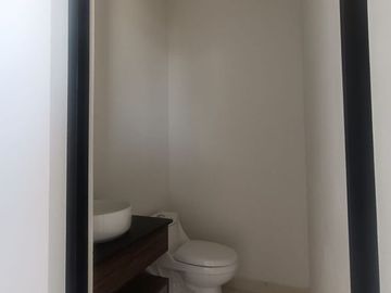 CASAS PREVENTA METEPEC A 10 MIN DE GALERIASY  METEPEC CENTRO, A 5 MIN DE LA ESTACION PINOSUAREZ TREN TOLUCA CDMX